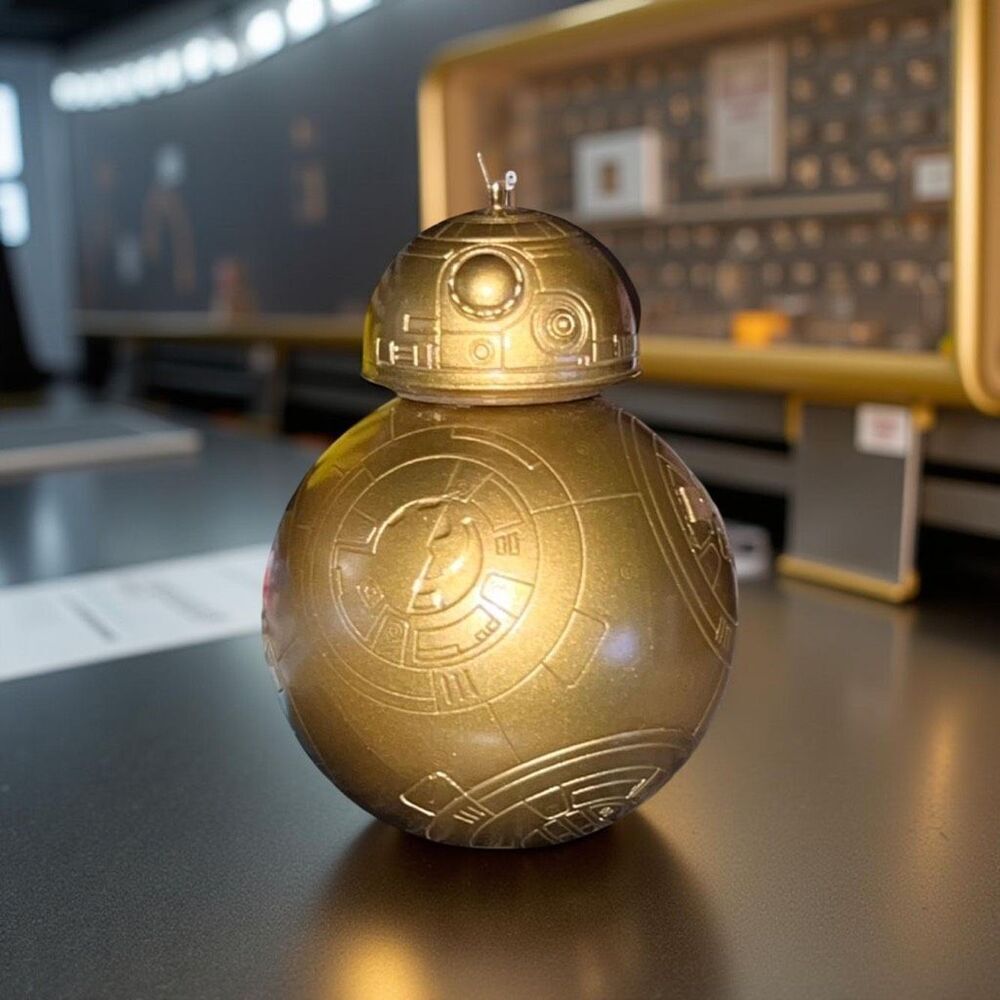 HMK Hallmark Star Wars BB-8 Box Ornament GOLD